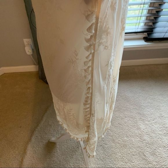 NWT Chelsea & Violet Natural Color Lace Tassel - Picture 4 of 16